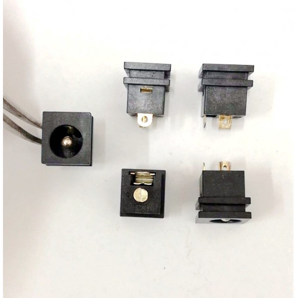 N16 Conector de Carga para Portatil Tipo2